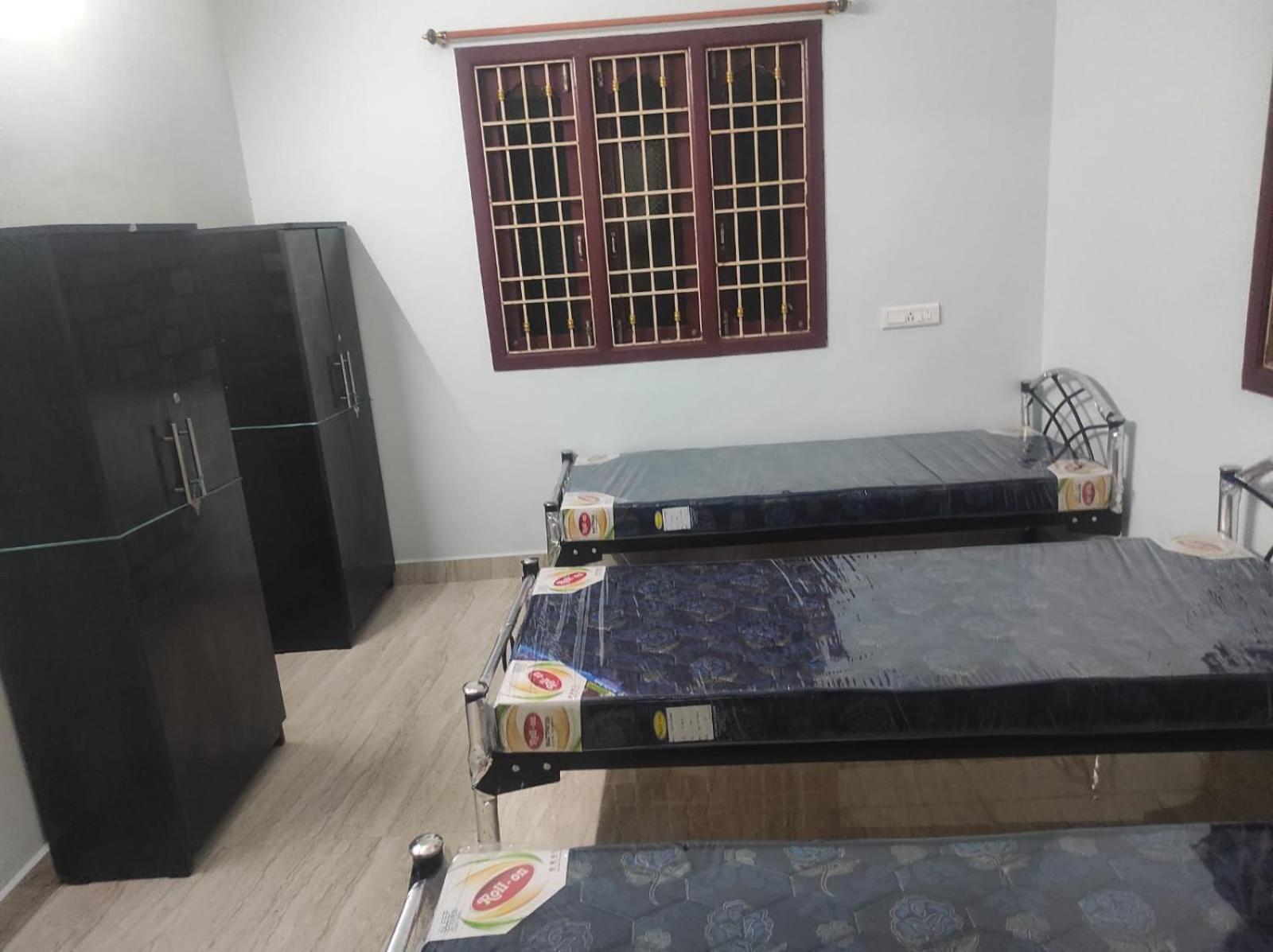 Homestay N K Ladies Pg Chennai
